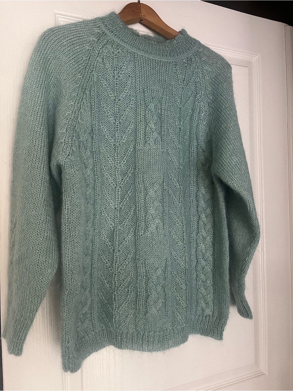 Vintage Michelle Stuart Cable Knit Women's Sweater - Seafoam Green